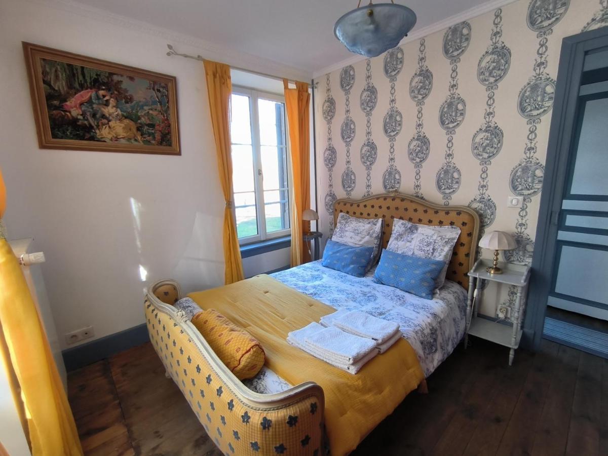 Gites Le Vieux Vinzelles Volvic Exterior foto